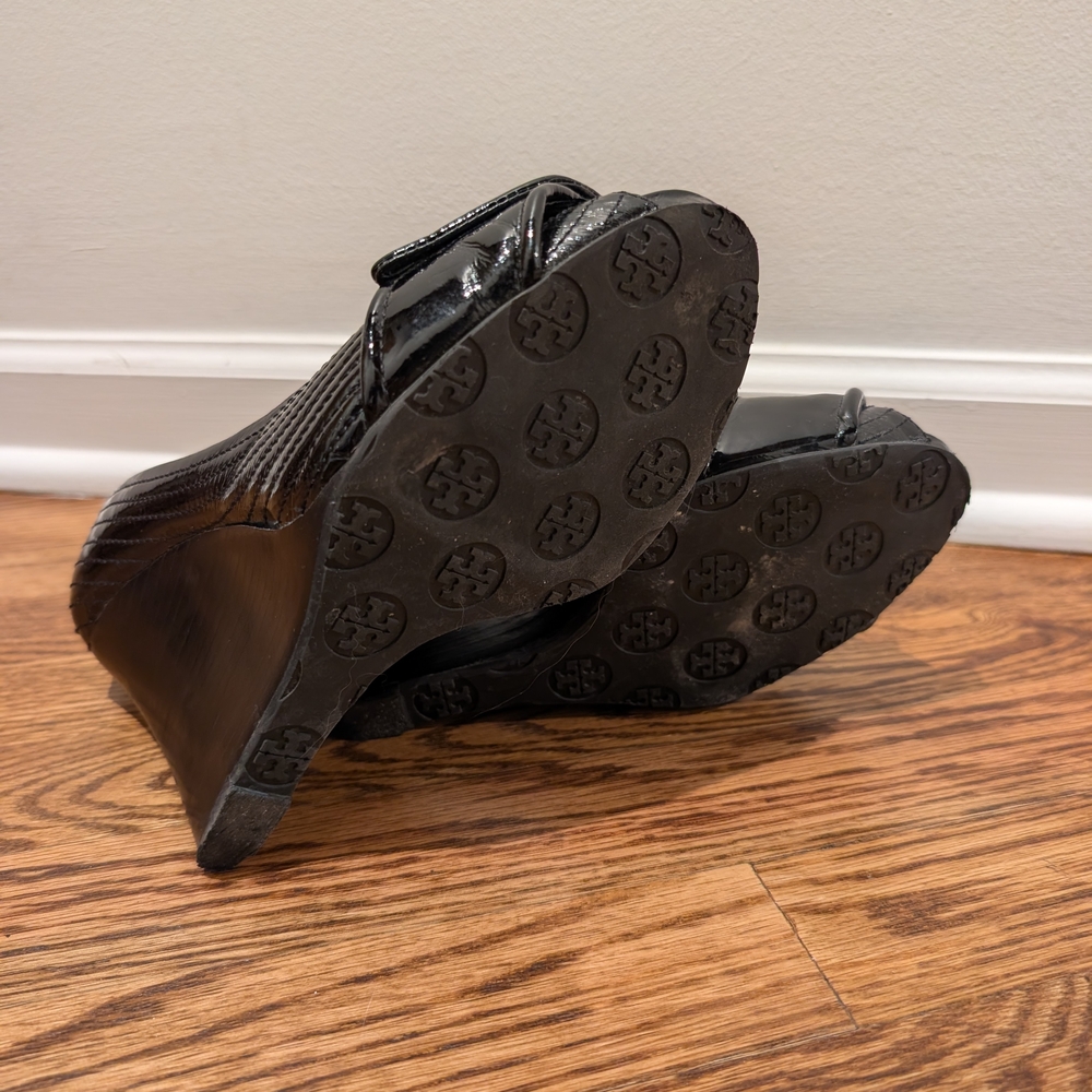 Elegant Black Wedge Shoes - Picture 5 of 7